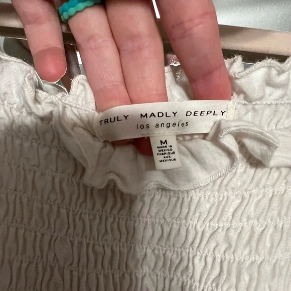 Truly Madly Deeply white long sleeve blouse - Picture 3 of 3